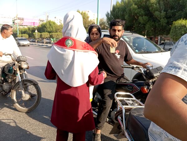 حال و هوای معنوی در دبستان شهید علی رضایی بندرعباس