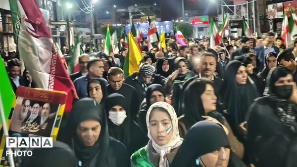 راهپیمایی مردم ولایتمدار شهرستان گچساران