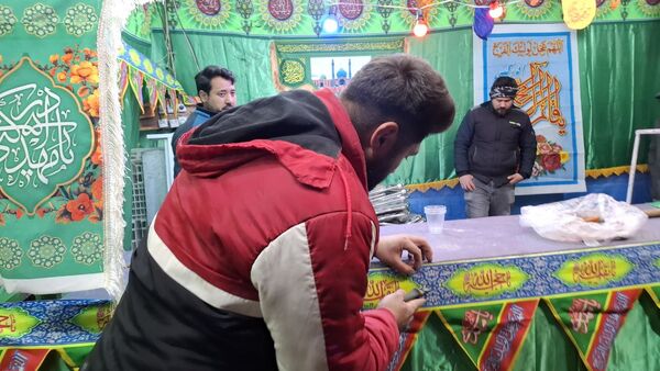 جلوه‌های پذیرایی موکب‌ها از زائران جشن‌های نیمه شعبان