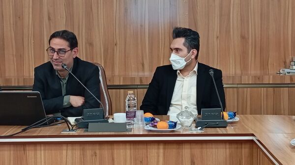 جلسه بررسی عملکرد و کیفیت آموزشی مدارس شهرستان بن با حضور مسئولان استانی