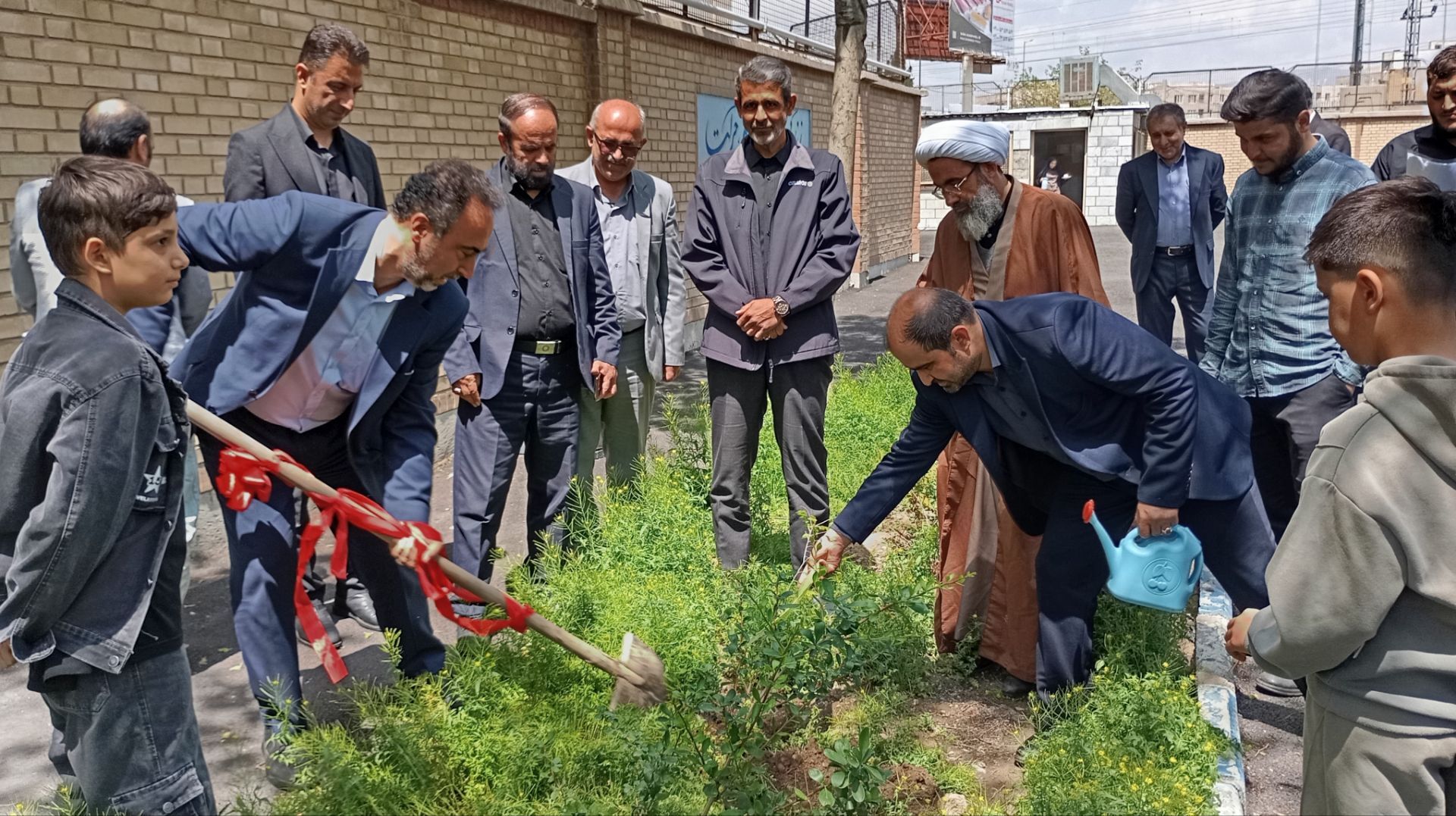 پویش کاشت «نهال امید» در آموزش و پرورش ناحیه 2 کرج و شهرستان فردیس