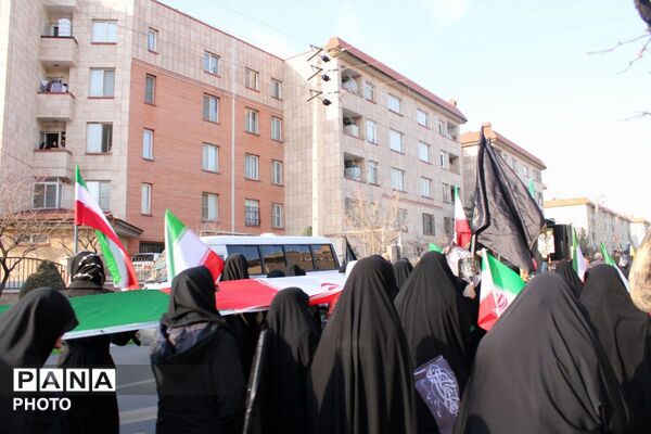 اجتماع خونخواهان و منتقمین شهادت حضرت آیت الله الامام شهید سید علی خامنه ای در پردیس