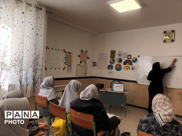 اجرای «طرح حامی» در دبستان شهید نجاتی ابرکوه