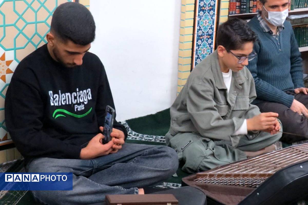 گرامیداشت ولادت بانوی دو عالم در اداره آموزش و پرورش ناحیه یک شهرری