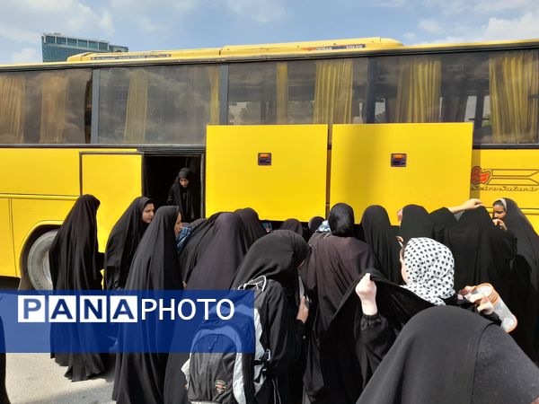 اولین روز اقامت دانش‌آموزان دبیرستان‌‌دخترانه‌‌‌‌غیاثی در مشهد مقدس 