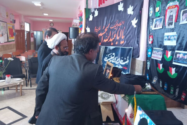 آیین رونمایی از تابلوی اولین آموزشگاه نامگذاری شده به نام شهید جمهور در ایران
