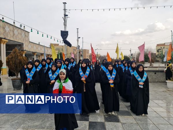 پیشتازان، ضربان پرشور ۲۲ بهمن شدند