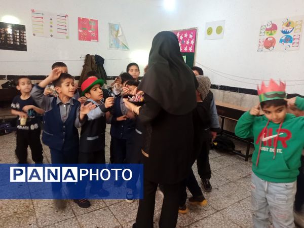 آیین استقبال از شب یلدا در مدرسه ۱۷ شهریور یاسوج