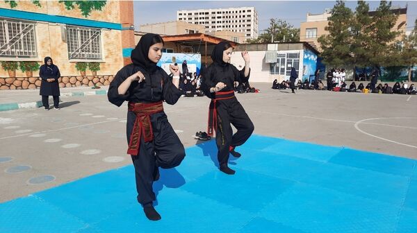 المپیاد ورزشی دبیرستان فرهنگیان ناحیه۷ مشهد 
