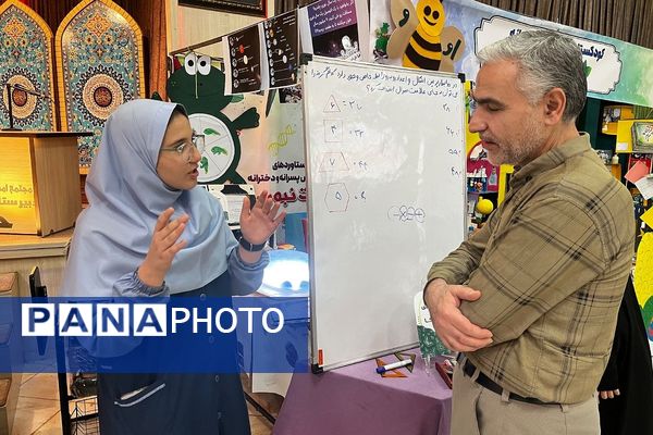 برگزاری نمایشگاه «افق‌های روشن» در دبستان حکمت ناحیه دو شهرری 