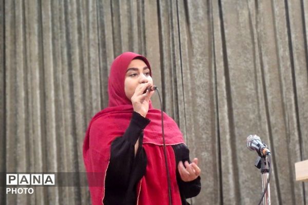 تبیین اهمیت رسانه در تربیت