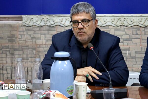 جلسه هماهنگی امتحانات نهایی در قرچک 