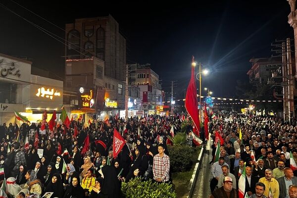 طنین «باید برخاست» در دویست و بیست و پنجمین شب تجمعات مردم ساوجبلاغ