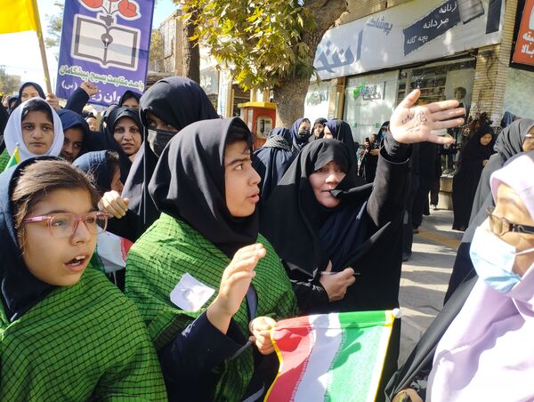 راهپیمایی ۱۳ آبان در فریمان