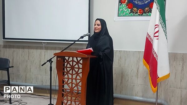 مراسم بزرگداشت چهلمین روز شهادت امام شهید امت و شهدای دبستان میناب 