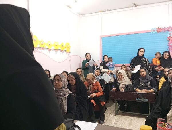 جشن شکوفه‌های دبستان ناهیدنخودی نیشابور