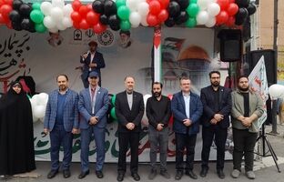 مردم ایران با حضور در راهپیمایی روز جهانی قدس به رهبر حکیم انقلاب لبیک گفتند