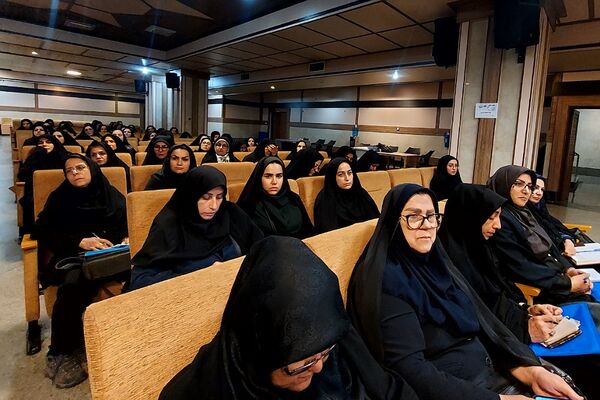 برگزاری جلسه عمومی مدیران مدارس منطقه کهریزک 