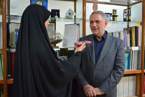 بازدید دانش‌آموز خبرنگاران پانا از دبیرخانه شورای عالی آموزش‌ و پرورش