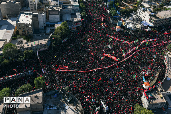 تشییع پیکر رهبر شهید انقلاب در مشهد مقدس-۱
