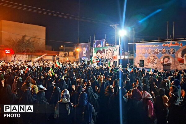 حضور شامگاهی مردم داغدار در پارکینگ شهرداری شهرستان باشت