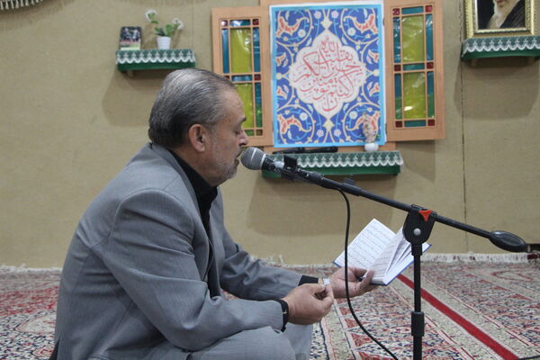 اقامه نماز باران در حسنیه محمود‌آباد یزد
