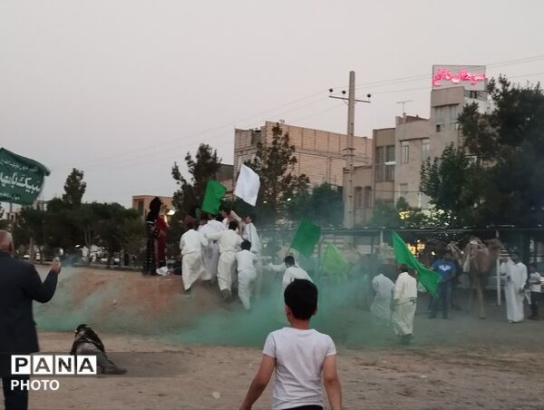 نمایش بازسازی واقعه غدیر در محله شیخ آباد قم