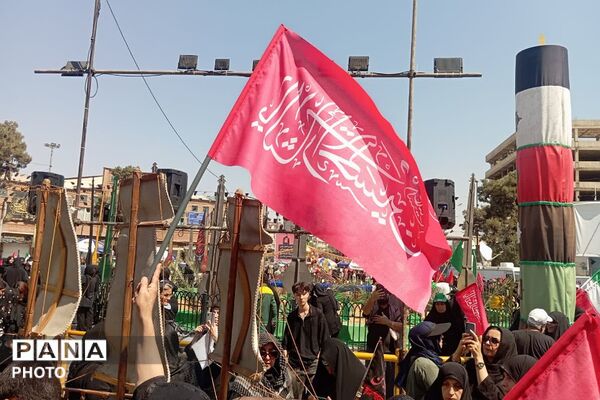 جاماندگان اربعین حسینی در مسیر قبله تهران