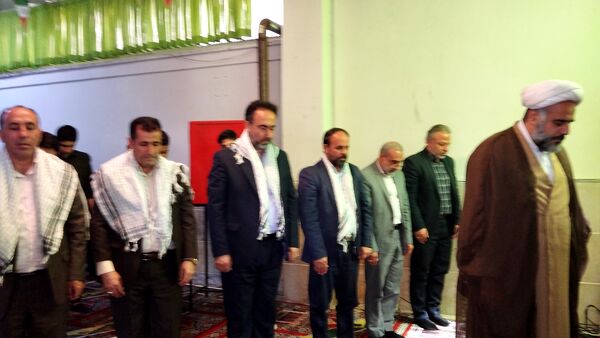 زنگ نماز متمرکز استانی در دبیرستان شهید پناهی ناحیه 3 کرج  نواخته شد