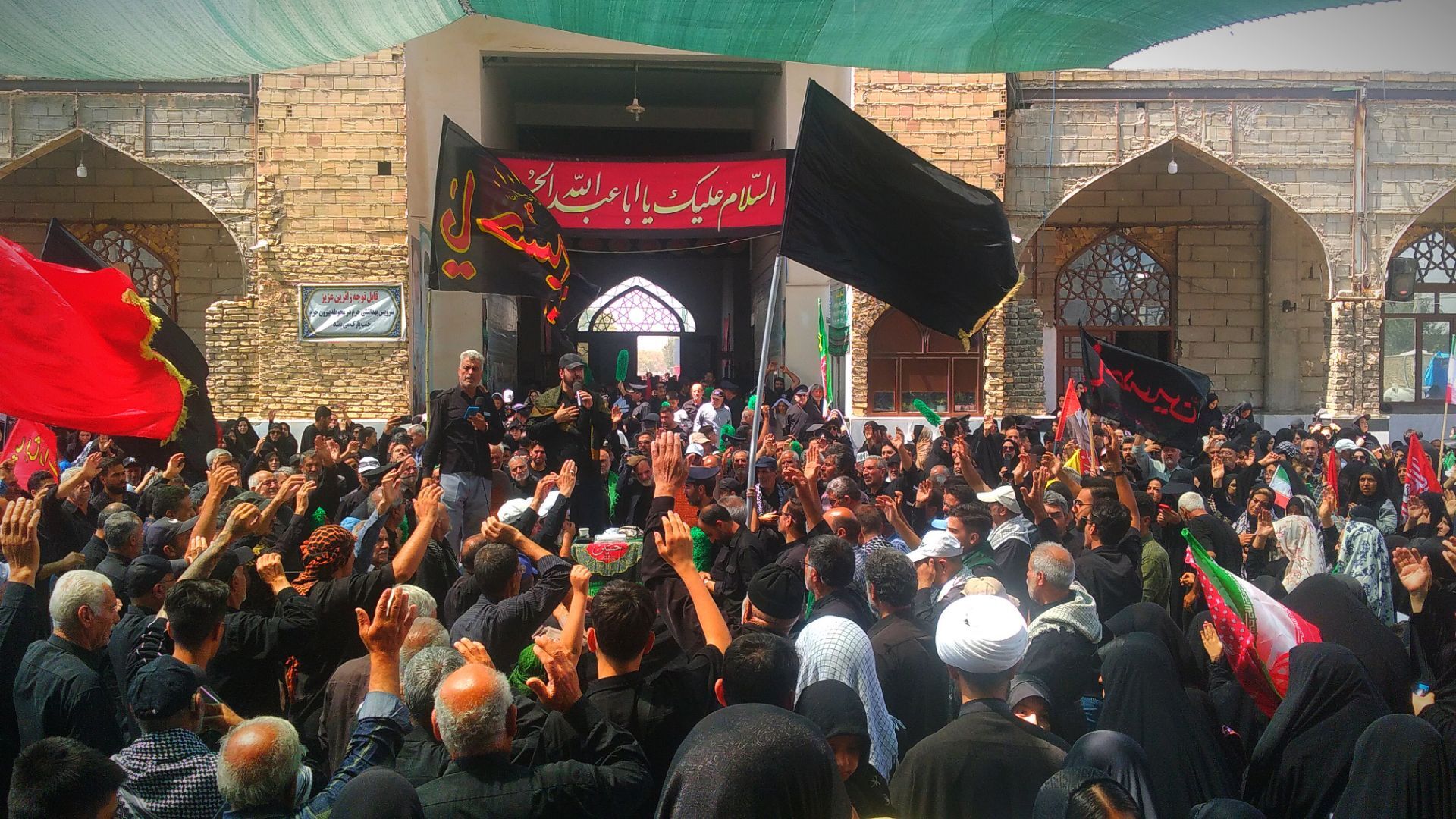 طنینِ « یا حسین » در مسیر جاماندگانِ اراکی