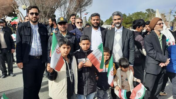 راهپیمایی 22 بهمن در شهر کهک