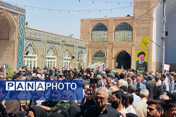 تشییع و وداع با پیکر مطهر زوج شهید سبزواری