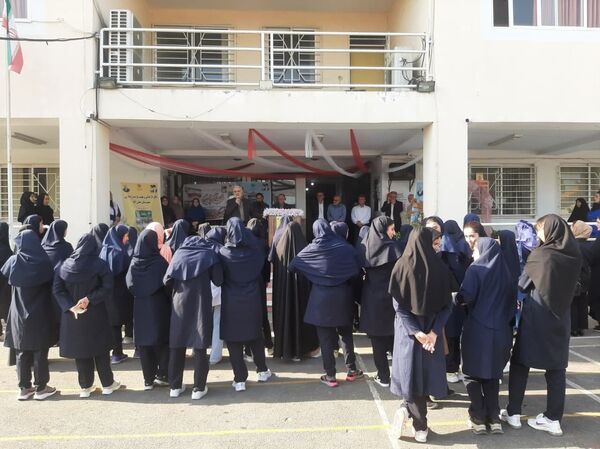 مانور بازگشایی مدارس عباس آباد 