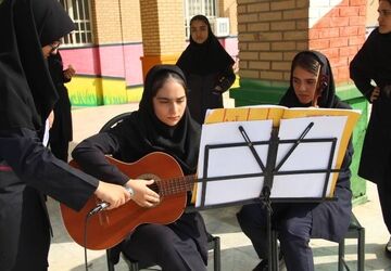  برنامه‌های متنوع فرهنگی، ورزشی و سلامت‌محور در دبیرستان الغدیر قیامدشت