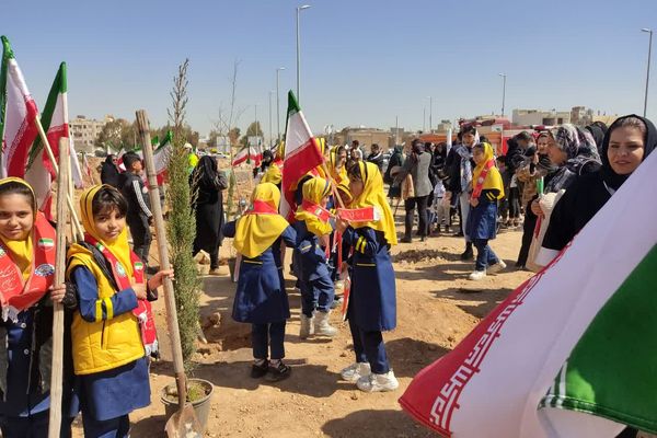 آئین بزرگداشت روز ملی درختکاری در شیراز 