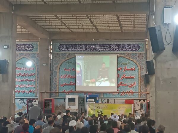 نماز جمعه با حضور پرشور مردم ولایتمدار نیشابور 