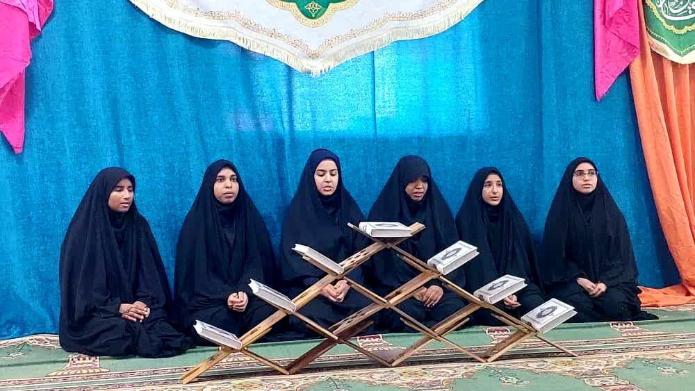 مسابقات همخوانی و مدیحه‌سرایی فرصتی برای تقویت هویت دینی دانش‌آموزان است