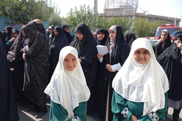 راهپیمایی مردم ولایتمدار بهارستان 2 در محکومیت جنایات رژیم صهیونیستی