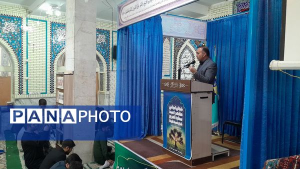 نماز جمعه شهر بن با حضور خانواده بزرگ آموزش و پرورش 