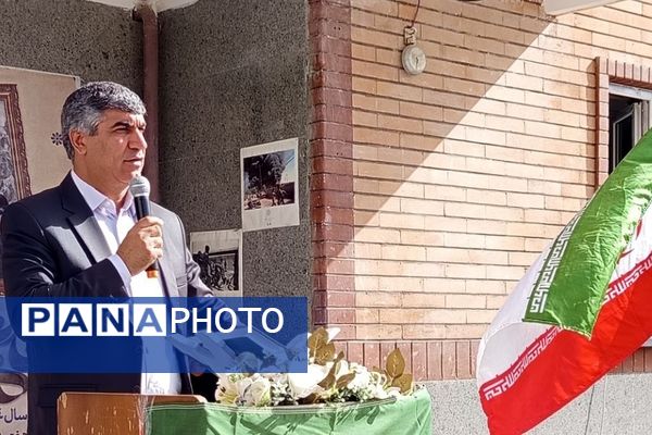 «جشن جوانه‌ها» ویژه دانش آموزان پایه هفتم در مدرسه دانشمند شهرستان پردیس