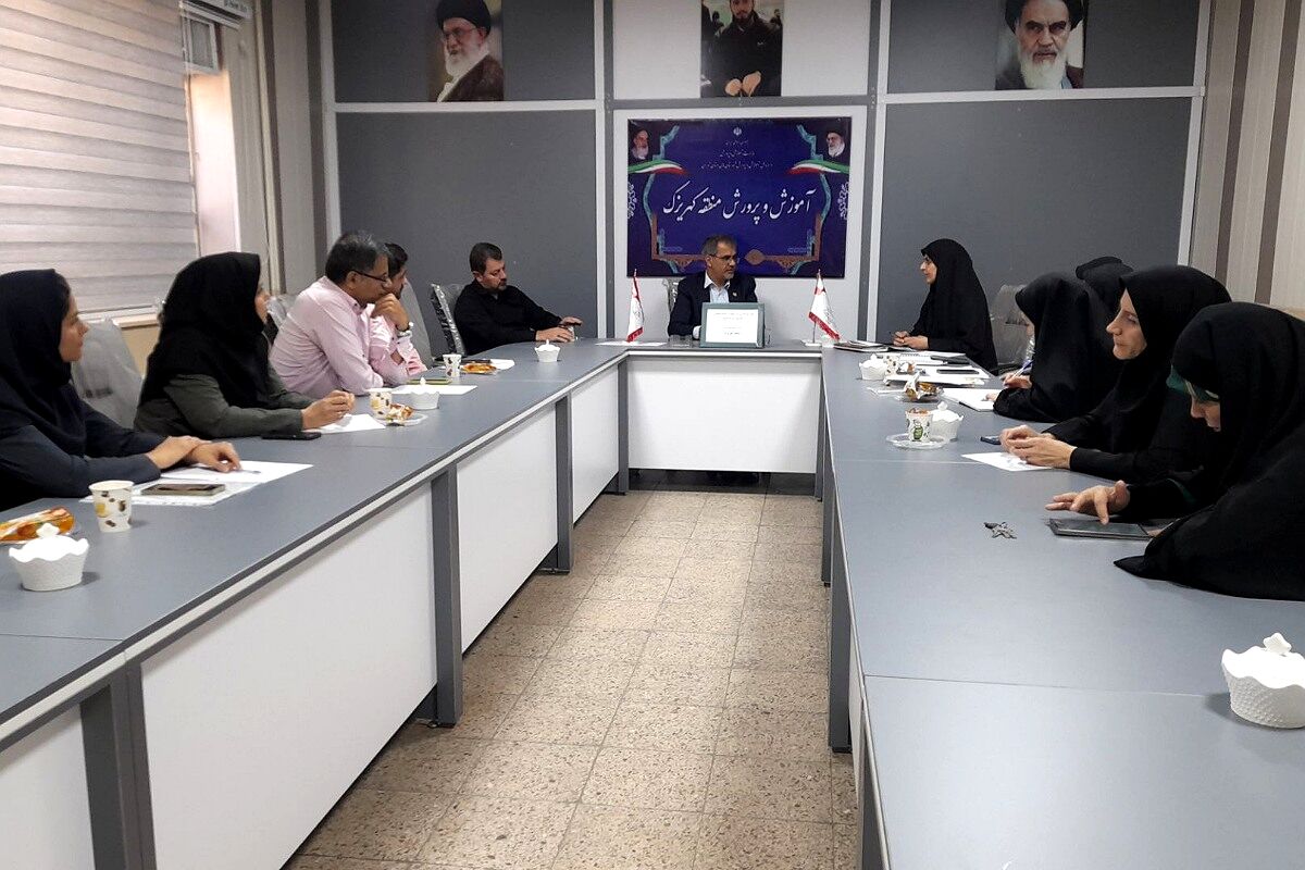 اجرای برنامه «سفر یادگیری» به منظور تحول در یاددهی و یادگیری دبیران