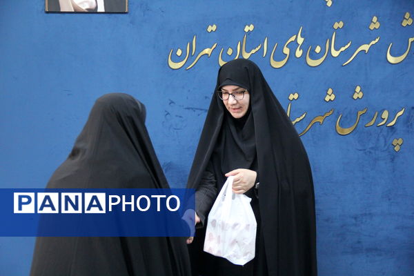 آیین تجلیل از آموزش دهندگان برتر سال 1402 و تبیین نحو کلاسداری 1403