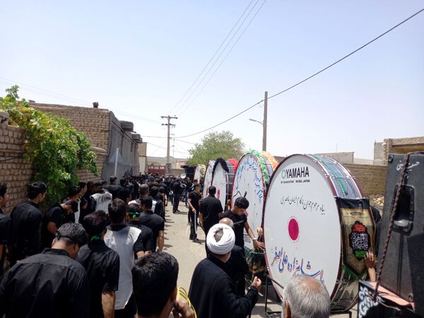 بزرگترین همایش روز عاشورای حسینی در دهنو خلیل‌آباد