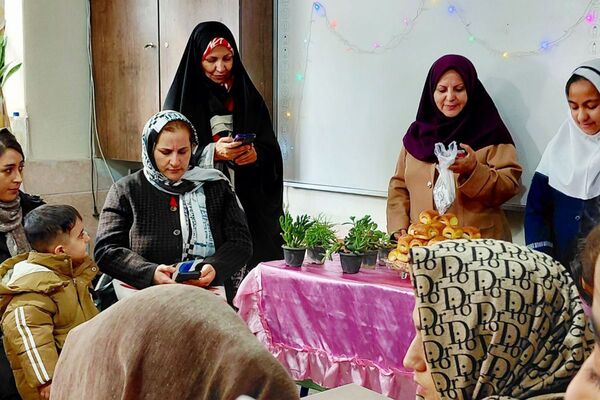 جشن ولادت بانوی دو عالم در دبستان وحیدکیهانی 