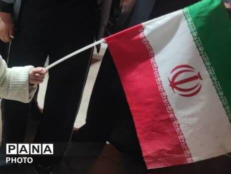 قلب‌های وطن دوستی که هیچ چیز جلودار نیست