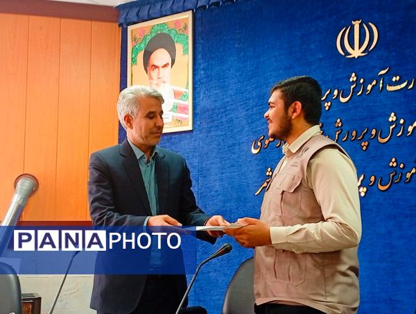 مراسم تجلیل از خبرنگاران پانا کاشمر 