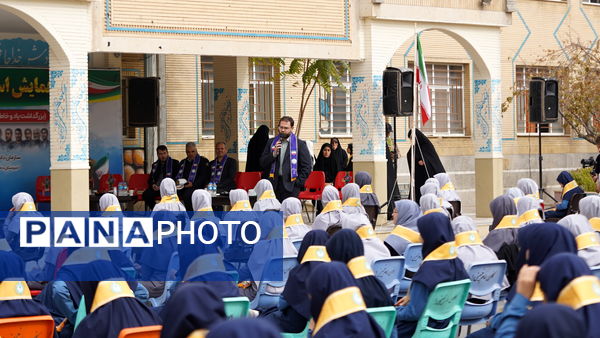 همایش استانی «وطن‌یار» در مدرسه کوثر اراک با حضور قائم‌مقام سازمان دانش‌آموزی کشور