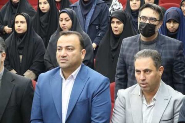 تقدیر از مسئولین سوادآموزی منطقه چهاردانگه به مناسبت کسب رتبه سوم استانی نهضت سوادآموزی 