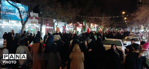 تجمع و راهپیمایی مردم بجنورد برای بیعت با رهبر جدید