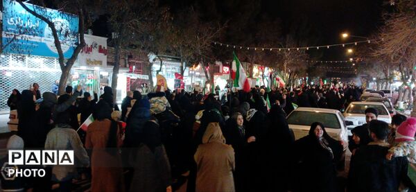 تجمع و راهپیمایی مردم بجنورد برای بیعت با رهبر جدید